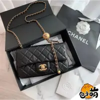 在飛比找蝦皮購物優惠-二手CHANEL COCO 20cm 金球口蓋包 黑金