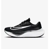 在飛比找momo購物網優惠-【NIKE 耐吉】ZOOM FLY 5 男運動慢跑鞋-黑白(