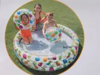 在飛比找Yahoo!奇摩拍賣優惠-INTEX59469 水果圖案充氣遊戲池三件式  游泳圈 玩