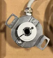 400 PPR OPTICAL ENCODER with 1/4 through bore 5v MACH 3/4 Ideal for dc servos