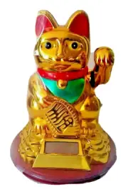 Amazing MANEKI NEKO XL Gold Fortune Cat Feng Shui Solar Powered Waving Gold Cat