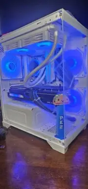 HOG FRIGHTER / Am5 Gaming Pc / 32GB DDR5 6000/ ASROCK A770 16GB / 1440P Gaming