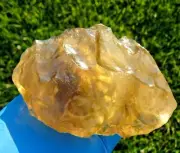 Libyan Desert Glass Meteorite Tektite impact specimen( 2630 crt)Very big 1/2 Kg