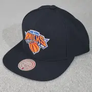 New York Knicks NBA Mitchell & Ness Hat Mens Black Team Snapback Cap