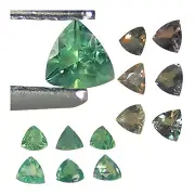0.38 Ct / 6 PCS Natural Alexandrite Gemstone Green To Brown Color Trillion Cut