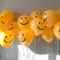 在飛比找蝦皮購物優惠-笑臉氣球10寸檸檬黃週歲生日派對裝飾微笑氣球地推禮物工廠批發