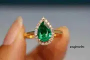 Halo Engagement Jewelry Ring 1.89CT Pear Shape Real Emerald 14K Yellow Gold Over