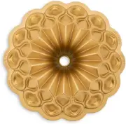 Nordic Ware USA Crown Cast Aluminium Bundt Pan, Gold, 25.5 x 25.5 x 10 cm