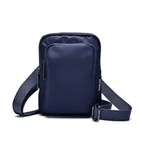 在飛比找森森購物網優惠-TRAVEL FOX包包 輕質感隨身萬用小側背包 - 海軍藍