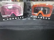 Oakley O FRAME MX Orange Clear & Oakley Crowbar MX Pink & Oakley 3 Goggles Case