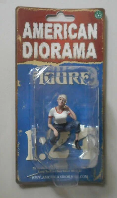 Car Girls in Tees Michelle American Diorama 1:24 Scale Lady 1.75"