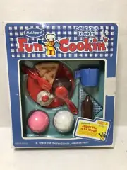 Mel Appel FUN COOKIN Playset - SUPER PIE A LA MODE - Brand New, 1987