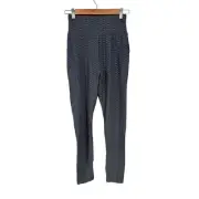 SassyGo Gray Butt Scrunch Leggings Women's Size Medium NWT