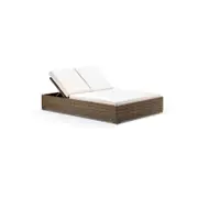 Outdoor Breeze Double Sun Lounge With Side Table In Half Round Wicker