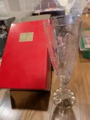 Set 2 MIKASA Christmas Tree Crystal 8 1/2" Clear Champagne Flutes