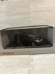 Nissan Presage Diecast 1/43 Custom Color Sample No Minicar