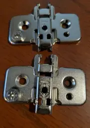 Blum 0mm Frame-Less Mounting Plate Set of 8 (Cam Adjustment) 173H710