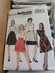 B5285 Butterick Misses Pleated Skirt Size 6-8-10-12 Sewing Pattern UNCUT