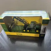 1/50 Ertl John Deere 1270E Wheel Harvester Prestige