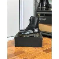 在飛比找蝦皮購物優惠-DR MARTENS 馬丁博士 1490