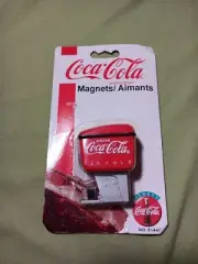 Coca Cola Dispenser Magnet No. 51447 -1995 Advertising Coke