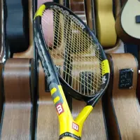 在飛比找蝦皮購物優惠-Wilson Hammer 網球拍可與黃袋一起使用