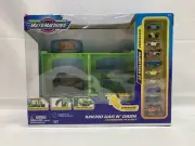 Micro Machines Micro Gas N’ Dash Expanding Playset 2021 Series 3 w/ 10 Vehicles
