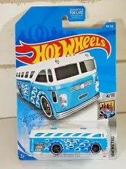 2020 Hot Wheels Surfin' School Bus HW Metro