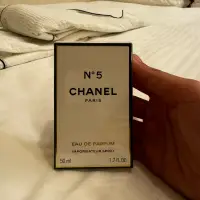 在飛比找蝦皮購物優惠-全新免稅店貨/Chanel香奈兒N °5典藏香水50ml