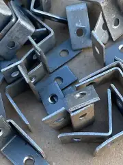 Lot of 50 pcs L "L" under shelf small steel brackets, size 1" x 1/2" wide