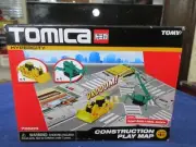 Tomica 56 Komatsu D155AX 63 Maeda Crab Crane Play Mat HyperCity Gift Set
