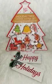 10 PC SEASONS EATINGS HOLIDAY TREE STAINLESS STEEL CHRISTMAS COOKIE CUTTER SET.