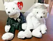 BEANIE BABIES, BRIDE & GROOM, NEW, WITH TAGS AND PROTECTOR