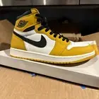 Air Jordan 1 Retro High OG Men's Yellow Ochre Size 9 DZ5485-701 Black Sail