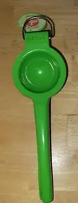 Musa Citrus Juicer | Metal Lemon Juicer, Lemon and Lime Squeezer
