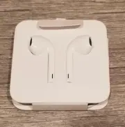 Apple OEM Wired Earpods with Lightning Cable Fits Iphone 14, 13, 12, 11.