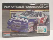 Kyle Petty’s Peak Antifreeze Pontiac Stock Car 1:24 Scale Model Kit NEW Sealed