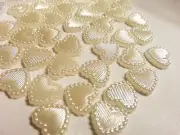 CraftbuddyUS 100pcs Acrylic 10mm Flatback Cream Pearl Heart Gems Topper DIY