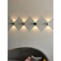 在飛比找ETMall東森購物網優惠-后現代簡約客廳水晶壁燈創意個性樓梯過道走廊臥室床頭投影壁燈