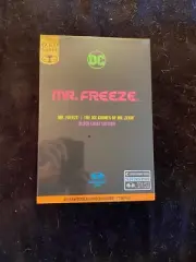 McFarlane DC Multiverse Mr Freeze Black Light Gold Label EE Exclusive