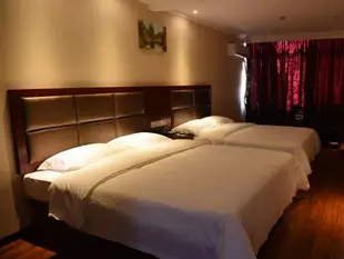 格林豪泰宿遷市楚街南門霸王舉鼎廣場快捷酒店GreenTree Inn Suqian Bawangjuding Square Express Hotel