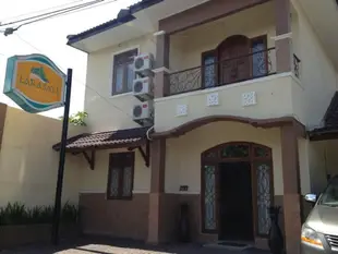 拉拉沙地民宿Larasati Guest House