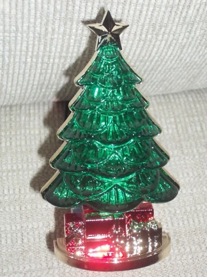 *Twinkle~Light-Up CHRISTMAS TREE*~Wallflowers Plug-In Unit by Bath & Body Works