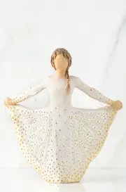Willow Tree Figurine Butterfly Resilient Determined Courageous Susan Lordi 27702