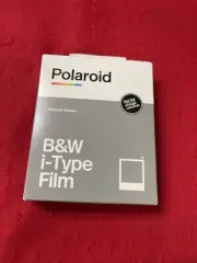 Polaroid B&W i-Type Film - Black & White Edition (8 Photos)