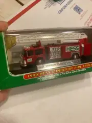 1999 HESS MINIATURE FIRE TRUCK, BRAND NEW IN BOX, WOW! L@@K!!