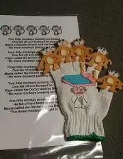 FELT STORY/GLOVE PUPPET/EDUCATIONAL TEACHER RESOURCE - 5 CHEEKY MONKEYS JUMPING