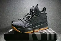 在飛比找Yahoo!奇摩拍賣優惠-Nike LeBron 15 Black Gun 全黑 編織