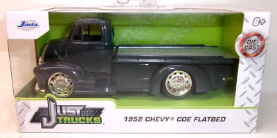2021 JADA TOYS 1:32? JUST TRUCKS DARK GRAY 1952 CHEVY COE FLATBED
