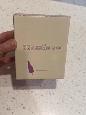 BETCHS 'BETCHSICLES' CHAMPAGNE BOTTLE SILICONE ICE POPS CANDY CRAFT MOLDS NIB